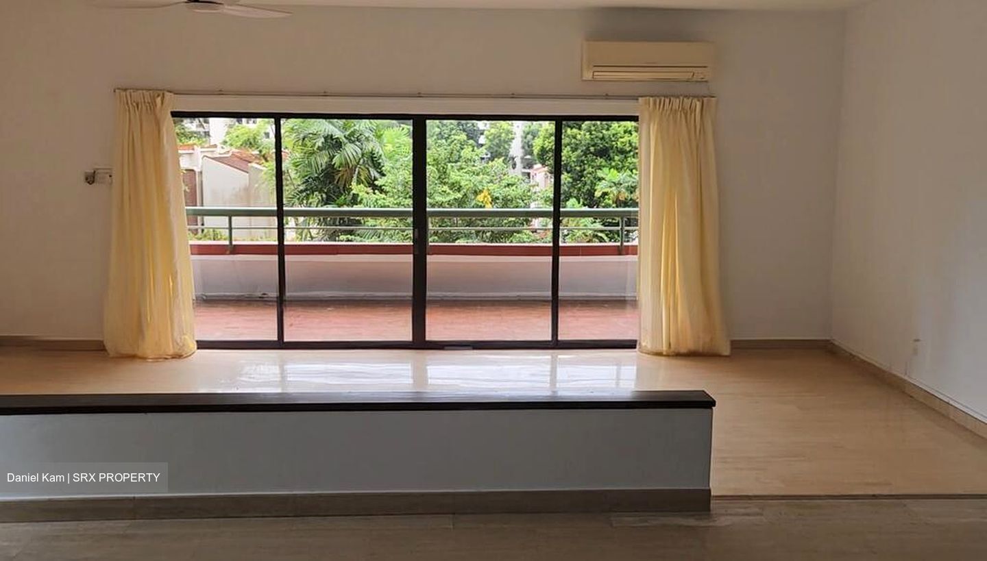 Villa Delle Rose (D10), Condominium #561999391